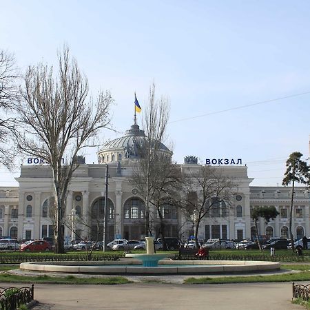 Flat Apartament Odessa Zewnętrze zdjęcie